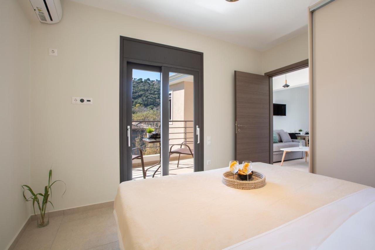 Amelie'S Luxe Apartments Kalligoni Екстер'єр фото